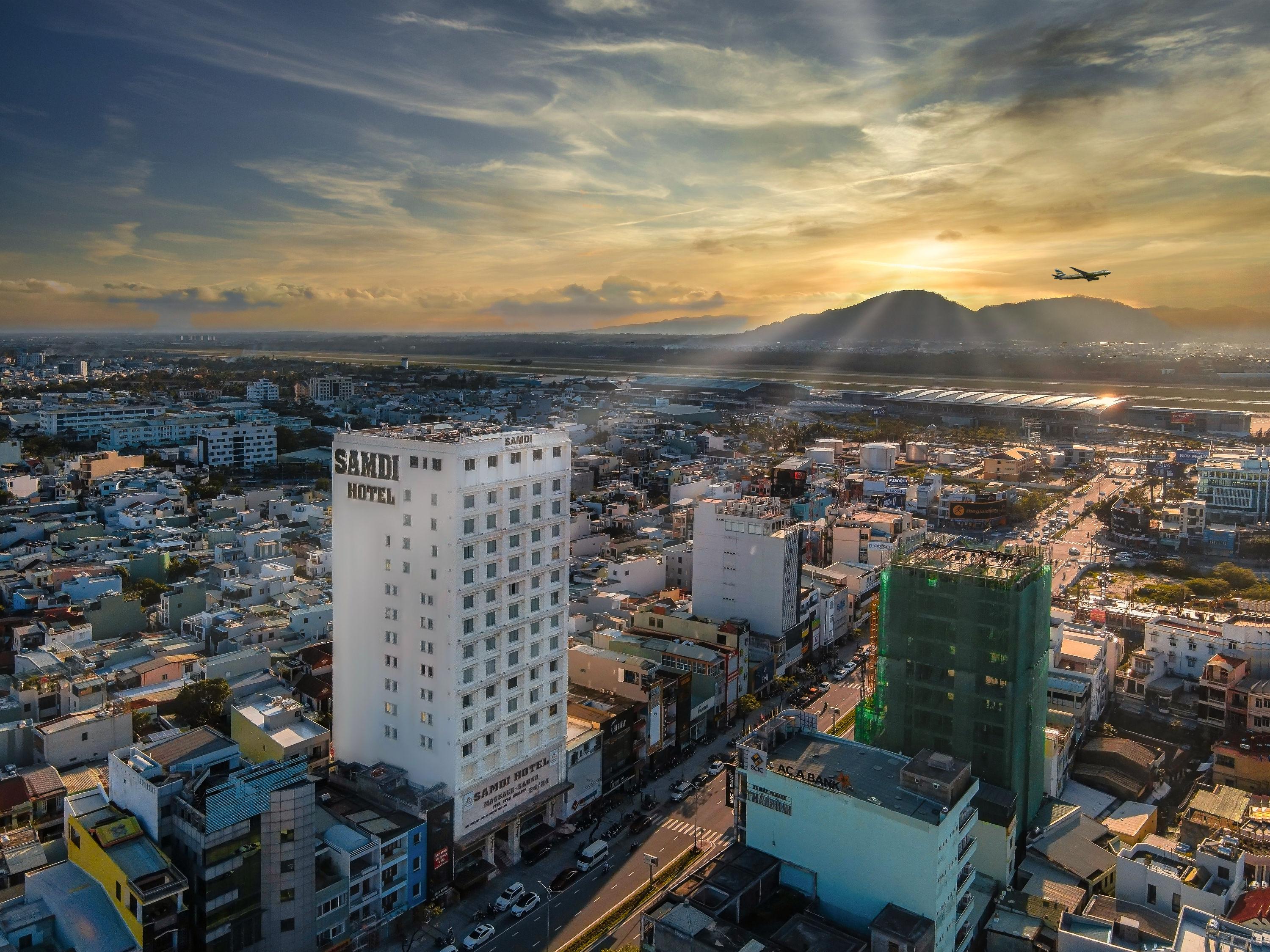 Samdi Hotel Da Nang Esterno foto